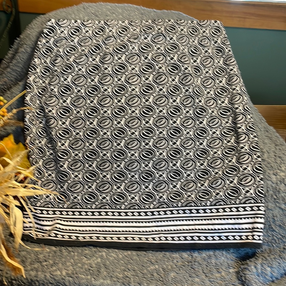 Women’s skirt